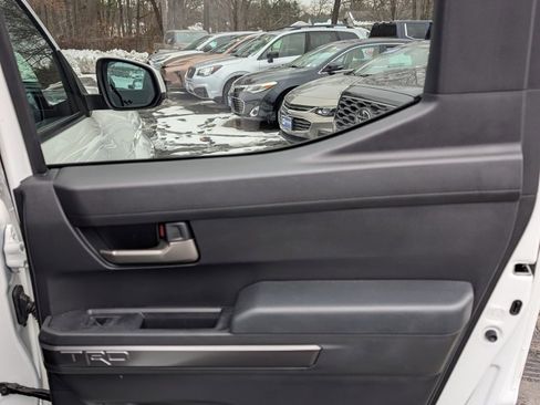 Certified 2024 Toyota Tacoma TRD Sport image 17