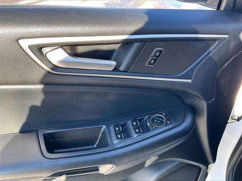 Used 2023 Ford Edge SEL w/ Convenience Package image 36