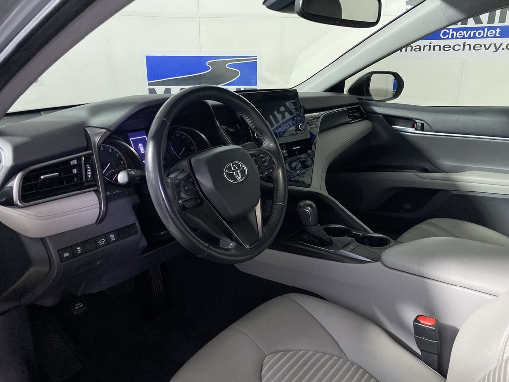 Used 2024 Toyota Camry SE w/ Convenience Package FWD image 15
