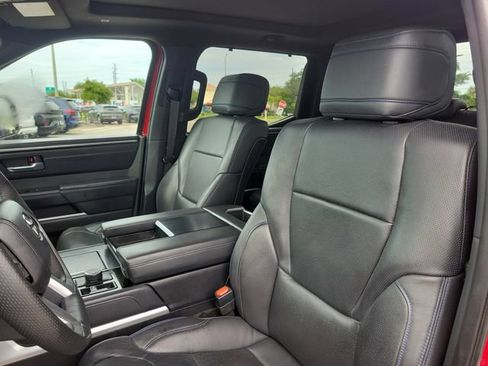 Used 2025 Toyota Tundra Platinum AWD/4WD image 19