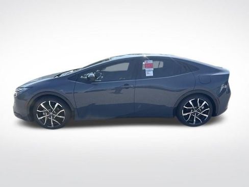 New 2026 Toyota Prius Plug-In Hybrid FWD image 2