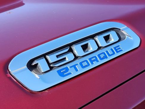 Used 2022 RAM 1500 Lone Star AWD/4WD image 6