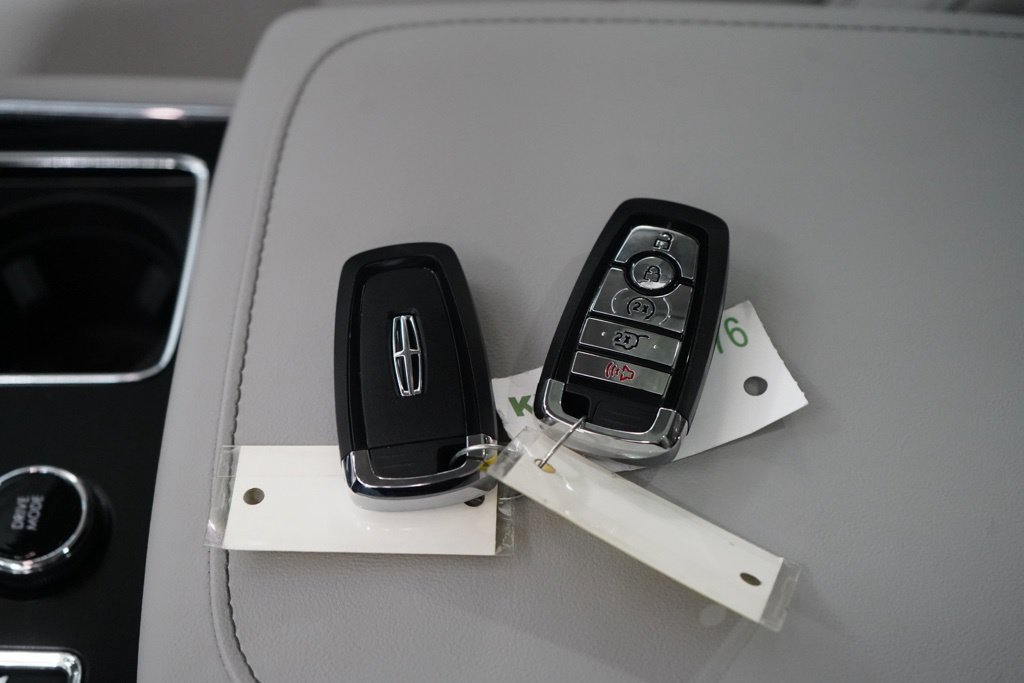 Used 2026 Lincoln Aviator Reserve AWD/4WD image 41