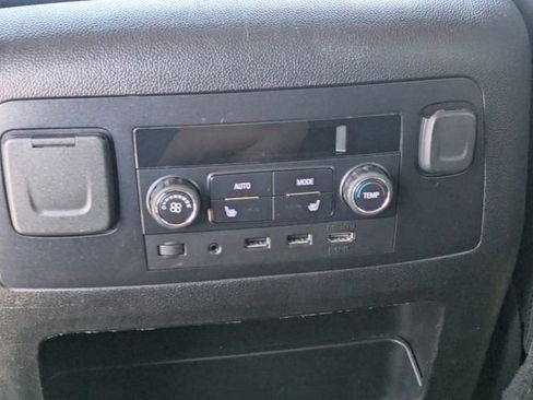 Used 2018 GMC Yukon XL Denali RWD image 18