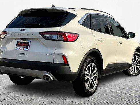 Used 2022 Ford Escape SEL w/ Technology Package image 2