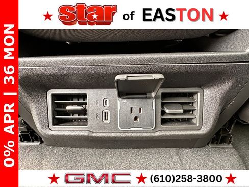 New 2026 GMC Sierra 1500 Elevation image 14