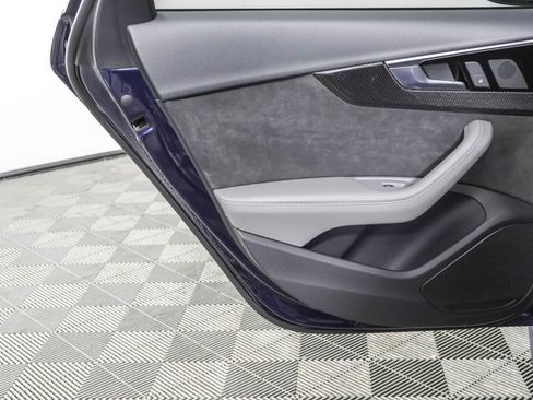 Used 2020 Audi S4 Premium Plus w/ Premium Plus Package image 40