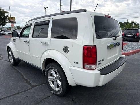 Used 2008 Dodge Nitro SLT AWD/4WD image 6