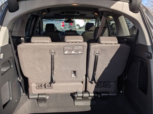 Used 2024 Honda Odyssey Touring image 37