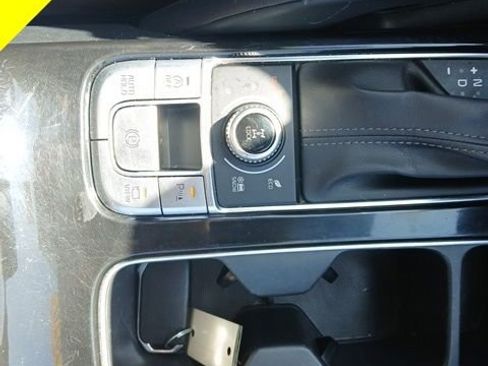 Used 2020 Kia Telluride SX w/ SX Prestige Package AWD/4WD image 28