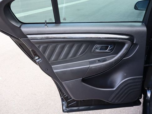 Used 2010 Ford Taurus Limited image 24