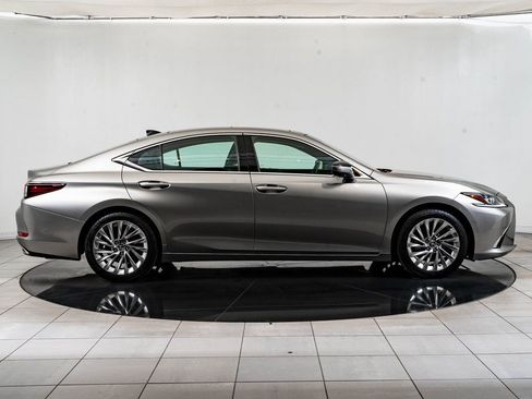 Used 2019 Lexus ES 350 Luxury image 11