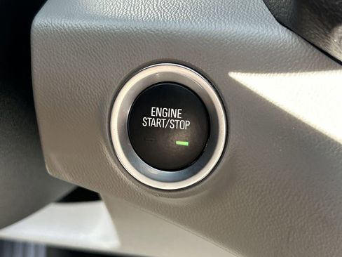 Used 2020 GMC Terrain SLE w/ Driver Convenience Package image 26