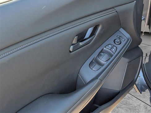 New 2025 Nissan Sentra S image 15