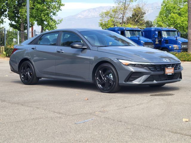 New 2026 Hyundai Elantra SEL Sport FWD image 34