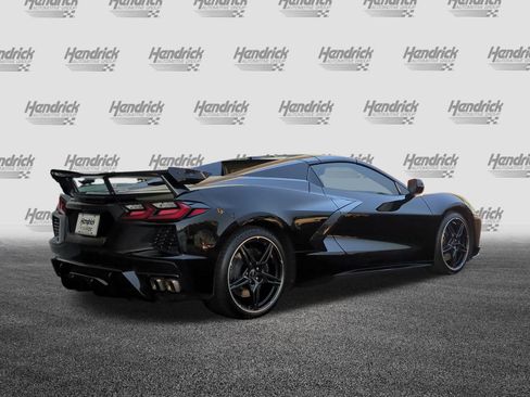 Used 2021 Chevrolet Corvette Stingray Premium Conv w/ Z51 Performance Package image 10