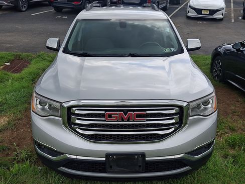Used 2018 GMC Acadia SLE AWD/4WD image 2