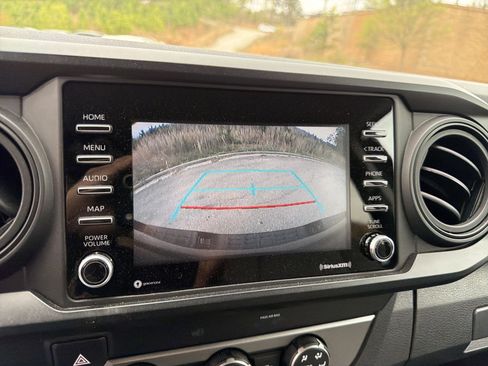 Used 2020 Toyota Tacoma SR w/ SR Convenience Package image 29