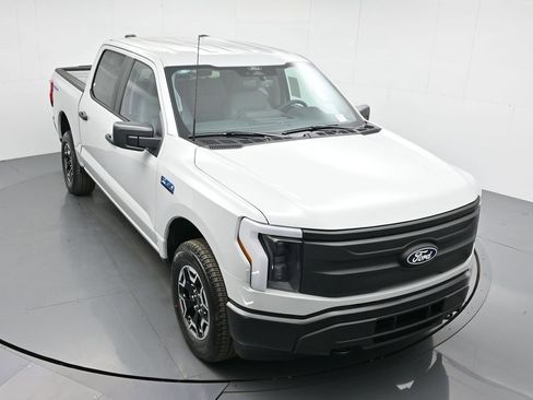 New 2024 Ford F150 Lightning Pro image 37