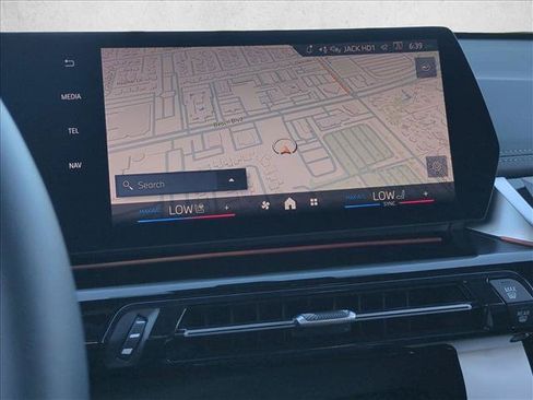 New 2026 BMW X1 xDrive28i w/ Technology Package AWD/4WD image 15
