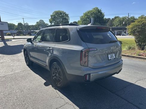 Certified 2023 Kia Telluride EX X-Line AWD/4WD image 8