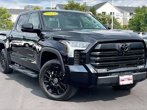 Used 2024 Toyota Tundra Limited AWD/4WD image 2