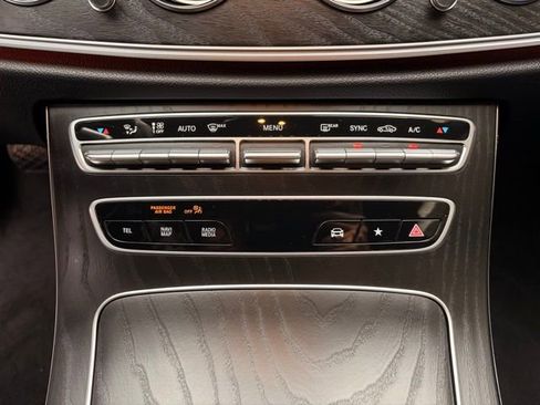 Used 2023 Mercedes-Benz E 350 4MATIC Sedan w/ Premium Package image 33