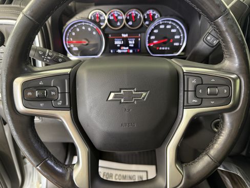 Used 2022 Chevrolet Silverado 1500 LT Trail Boss w/ Convenience Package II AWD/4WD image 26