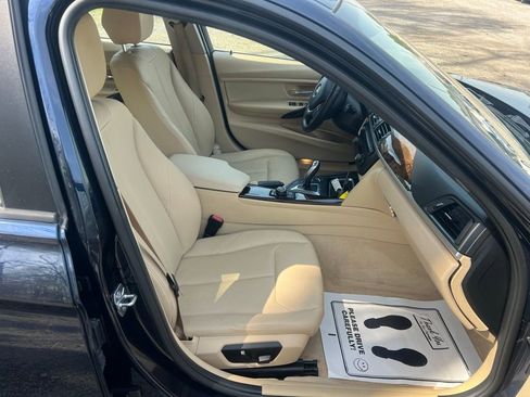 Used 2015 BMW 328i xDrive Sedan AWD/4WD image 15