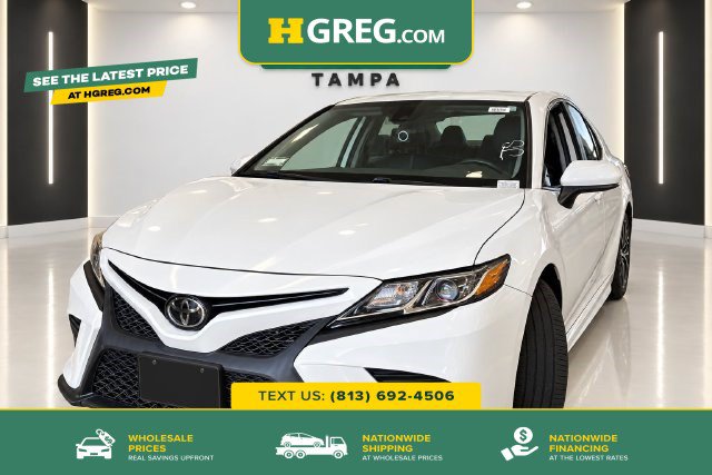 Used 2020 Toyota Camry SE FWD image 1