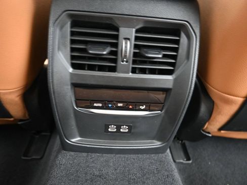 New 2026 BMW i4 eDrive40 w/ Premium Package RWD image 32