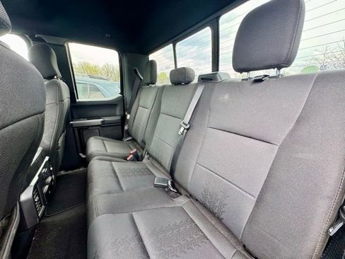 Used 2020 Ford F150 XLT w/ Equipment Group 302A Luxury AWD/4WD image 12