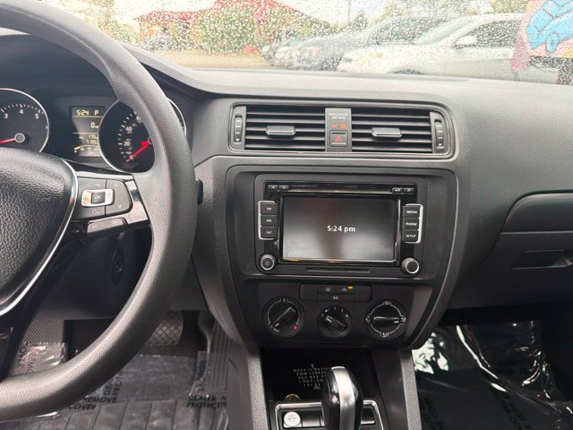 Used 2015 Volkswagen Jetta S FWD image 12