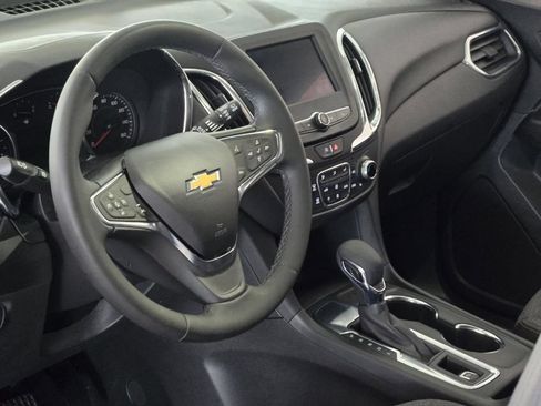 Certified 2023 Chevrolet Equinox LT FWD image 24