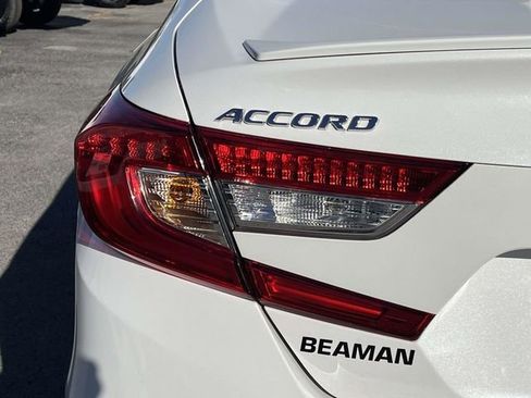 Used 2020 Honda Accord Sport image 10
