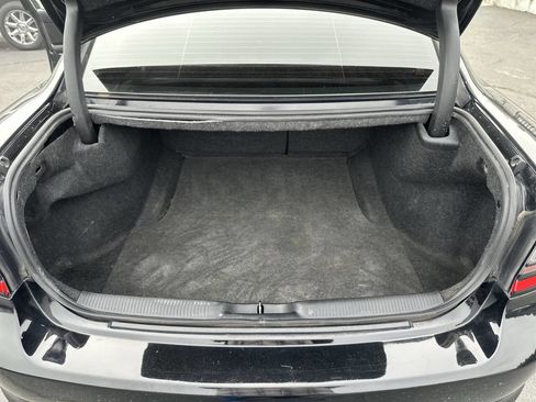 Used 2015 Dodge Charger R/T image 18