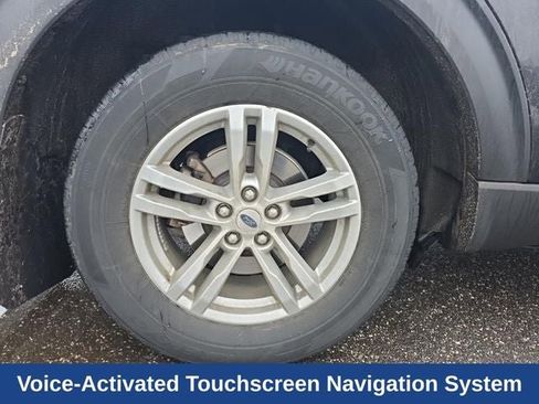 Used 2022 Ford Explorer XLT w/ Equipment Group 202A image 24