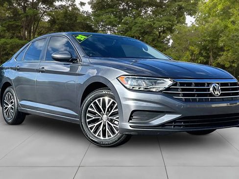 Used 2021 Volkswagen Jetta SE FWD image 11