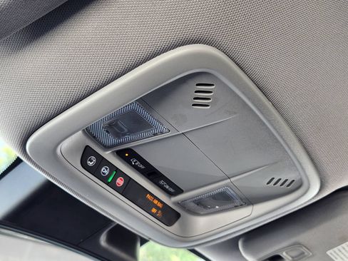 Used 2024 Chevrolet Malibu LT FWD image 29