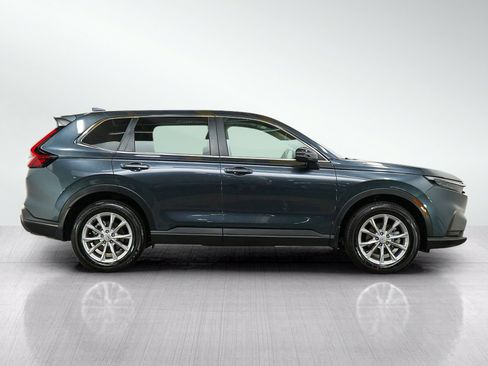 Used 2025 Honda CR-V EX image 6