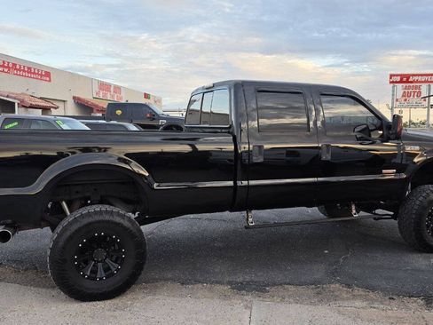 Used 2004 Ford F250 Lariat AWD/4WD image 2