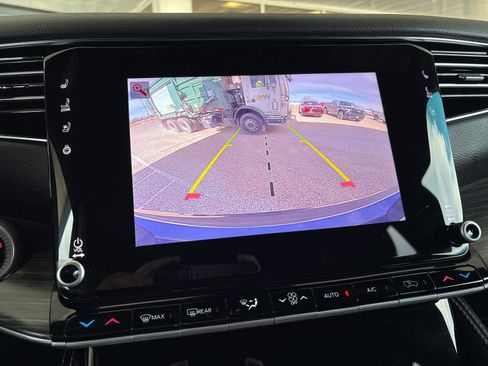 Used 2023 Jeep Wagoneer Series II w/ Premium Group I image 22