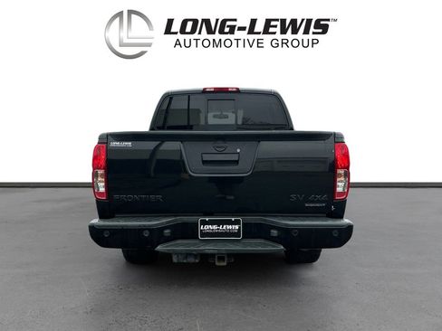 Used 2019 Nissan Frontier SV w/ Value Truck Package image 5