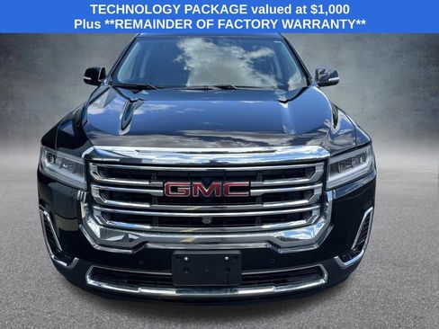 Used 2023 GMC Acadia SLT w/ Technology Package FWD image 3