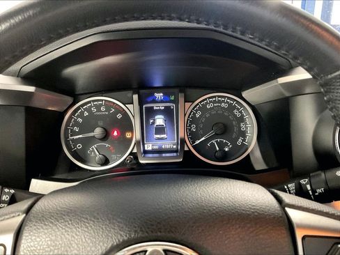 Used 2023 Toyota Tacoma SR5 AWD/4WD image 24