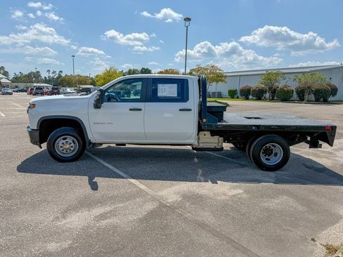 Used 2023 Chevrolet Silverado 3500 W/T w/ WT Convenience Package image 7