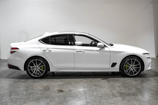 Used 2022 Genesis G70 2.0T w/ Prestige Package AWD/4WD image 9