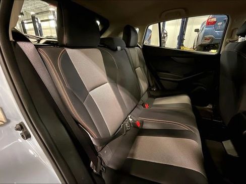 Used 2022 Subaru Crosstrek 2.0i Premium AWD/4WD image 27