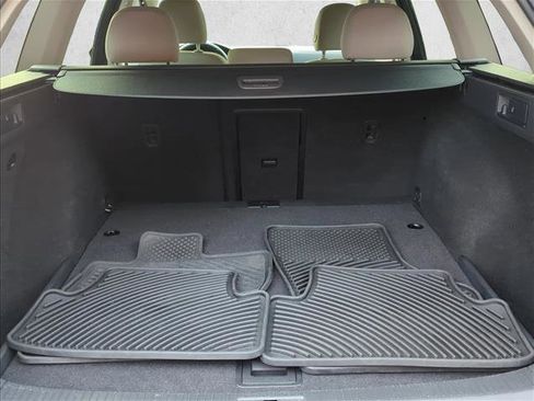 Used 2016 Volkswagen Golf S image 20