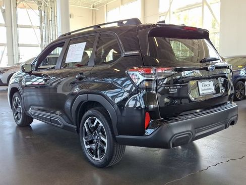 Used 2025 Subaru Forester Limited AWD/4WD image 7